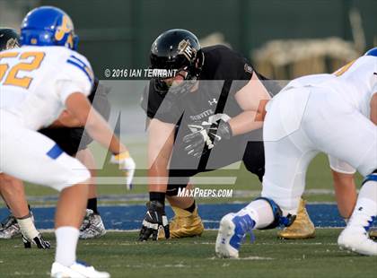 Thumbnail 1 in Servite vs. Bishop Amat photogallery.