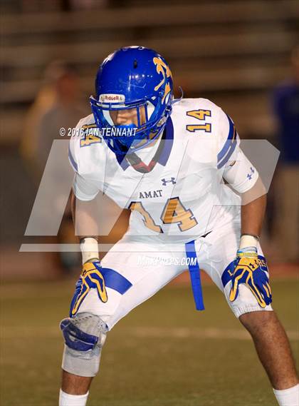 Thumbnail 1 in Servite vs. Bishop Amat photogallery.