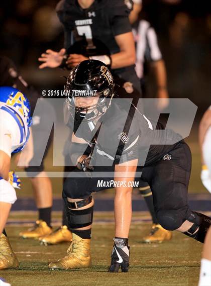 Thumbnail 1 in Servite vs. Bishop Amat photogallery.