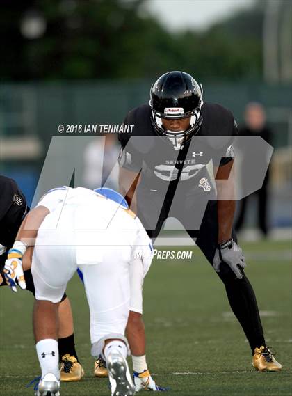 Thumbnail 1 in Servite vs. Bishop Amat photogallery.
