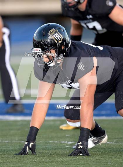 Thumbnail 1 in Servite vs. Bishop Amat photogallery.