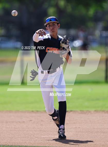 Thumbnail 2 in Tustin @ Cypress photogallery.