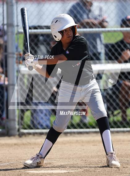 Thumbnail 1 in Tustin @ Cypress photogallery.