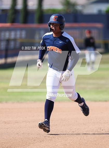 Thumbnail 2 in Tustin @ Cypress photogallery.