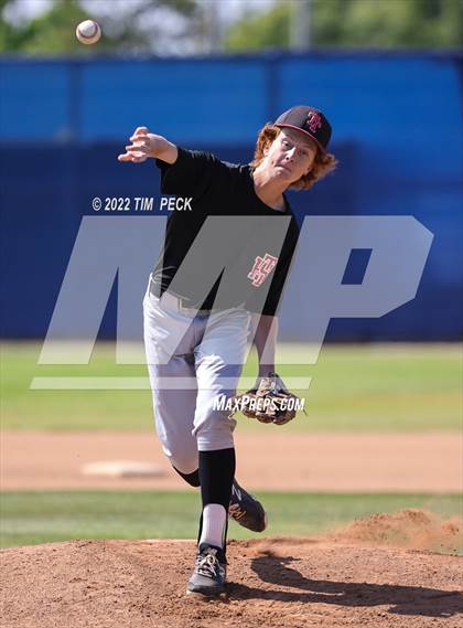 Thumbnail 1 in Tustin @ Cypress photogallery.
