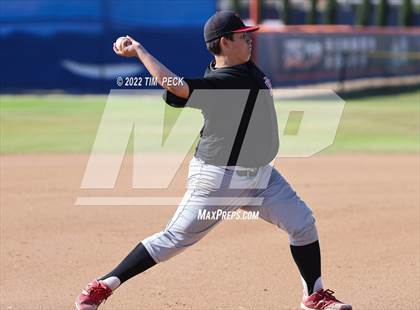 Thumbnail 3 in Tustin @ Cypress photogallery.