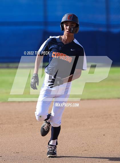 Thumbnail 1 in Tustin @ Cypress photogallery.