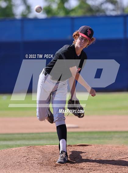 Thumbnail 2 in Tustin @ Cypress photogallery.