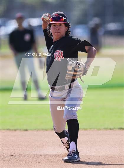 Thumbnail 3 in Tustin @ Cypress photogallery.