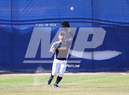 Thumbnail 2 in Tustin @ Cypress photogallery.