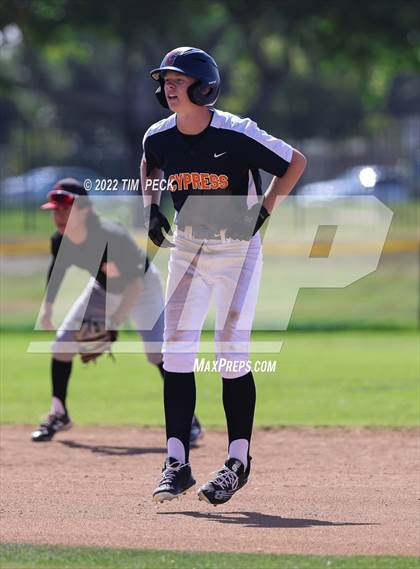 Thumbnail 1 in Tustin @ Cypress photogallery.