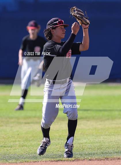 Thumbnail 3 in Tustin @ Cypress photogallery.