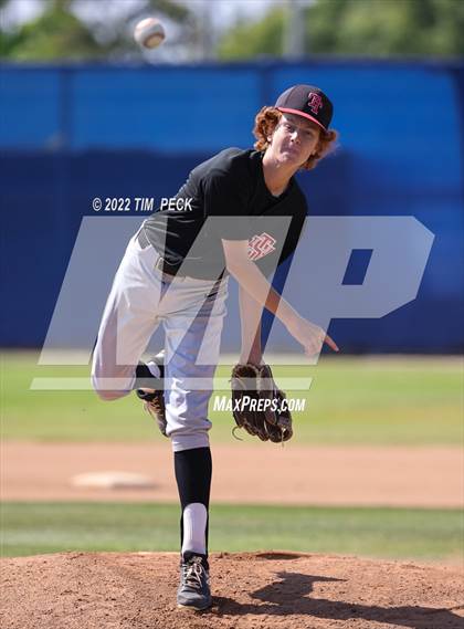 Thumbnail 1 in Tustin @ Cypress photogallery.