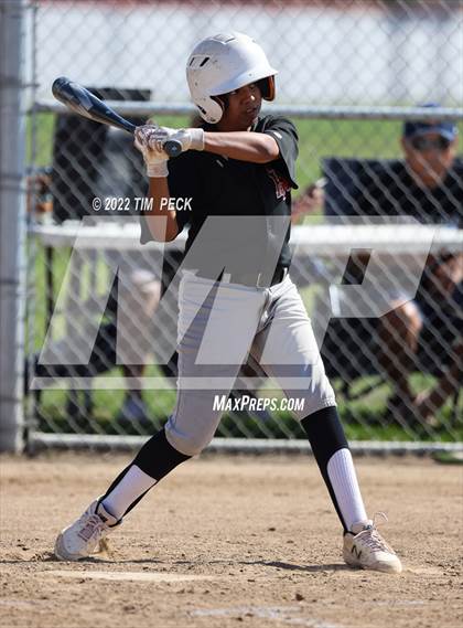 Thumbnail 3 in Tustin @ Cypress photogallery.