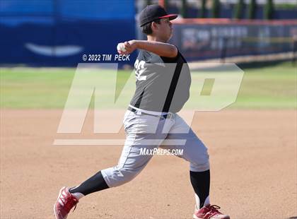 Thumbnail 1 in Tustin @ Cypress photogallery.