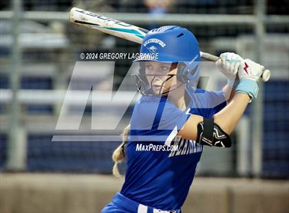 Thumbnail 2 in Weatherford vs Timber Creek (UIL 6A Softball Area Game 1) photogallery.