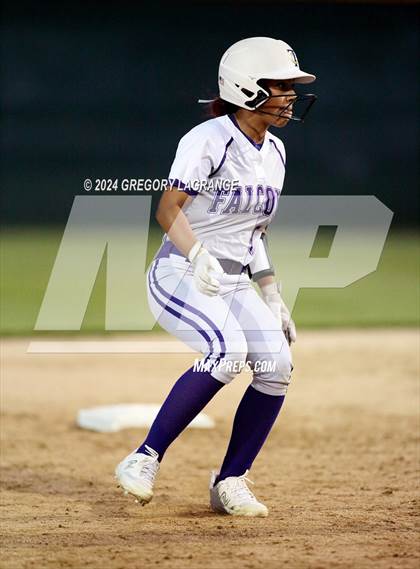 Thumbnail 3 in Weatherford vs Timber Creek (UIL 6A Softball Area Game 1) photogallery.