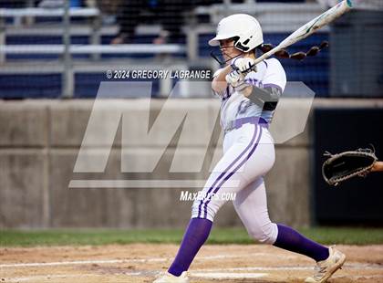 Thumbnail 3 in Weatherford vs Timber Creek (UIL 6A Softball Area Game 1) photogallery.