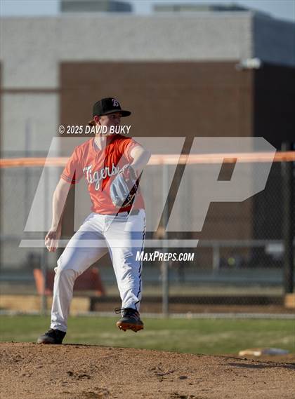 Thumbnail 3 in Brentsville District photogallery.