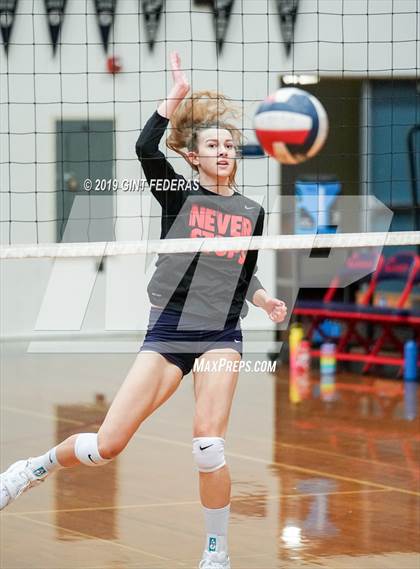 Thumbnail 1 in Miramonte @ Campolindo photogallery.