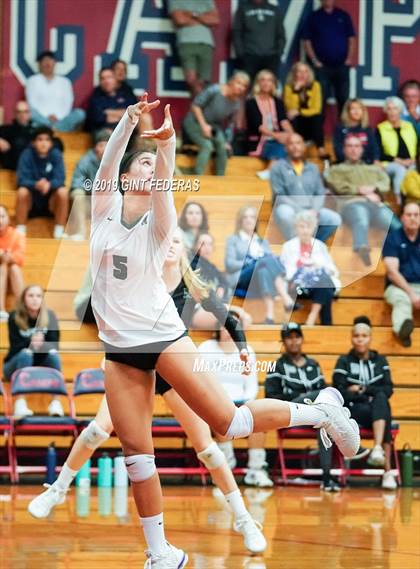 Thumbnail 3 in Miramonte @ Campolindo photogallery.