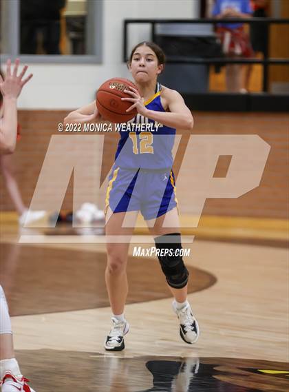 Thumbnail 3 in Jim Ned vs. Brock (UIL 3A Regional Quarter Final) photogallery.