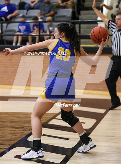 Thumbnail 3 in Jim Ned vs. Brock (UIL 3A Regional Quarter Final) photogallery.