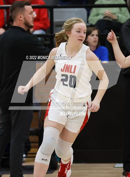 Thumbnail 2 in Jim Ned vs. Brock (UIL 3A Regional Quarter Final) photogallery.