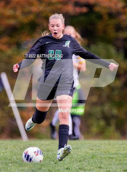 Thumbnail 1 in Covenant Christian vs Cascade (IHSAA Class 1A Regional Semi Final) photogallery.