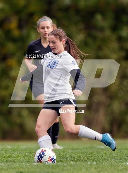 Thumbnail 1 in Covenant Christian vs Cascade (IHSAA Class 1A Regional Semi Final) photogallery.