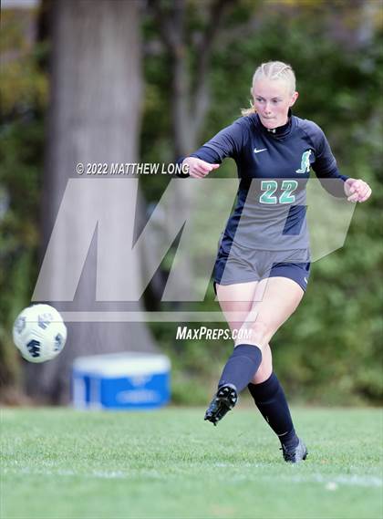 Thumbnail 1 in Covenant Christian vs Cascade (IHSAA Class 1A Regional Semi Final) photogallery.