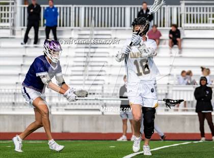 Thumbnail 3 in Arapahoe vs Denver South (CHSAA 5A Quarterfinal) photogallery.