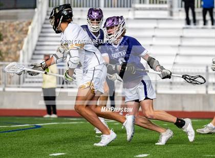 Thumbnail 2 in Arapahoe vs Denver South (CHSAA 5A Quarterfinal) photogallery.