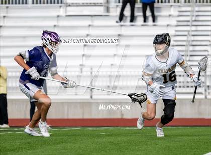 Thumbnail 2 in Arapahoe vs Denver South (CHSAA 5A Quarterfinal) photogallery.