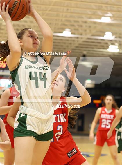 Thumbnail 3 in Natick vs Pentucket Regional (Commonwealth Christmas Classic) photogallery.
