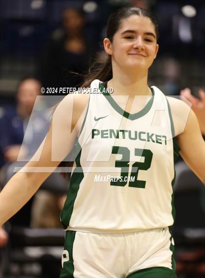 Thumbnail 3 in Natick vs Pentucket Regional (Commonwealth Christmas Classic) photogallery.