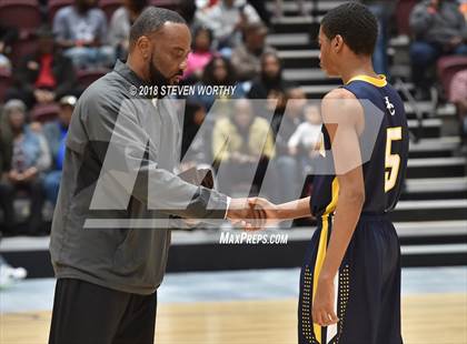 Thumbnail 3 in Hertford County vs. Southern Nash (Nash County Christmas Tournament) photogallery.