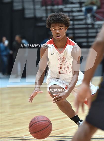 Thumbnail 2 in Hertford County vs. Southern Nash (Nash County Christmas Tournament) photogallery.