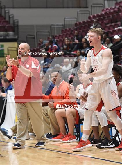 Thumbnail 1 in Hertford County vs. Southern Nash (Nash County Christmas Tournament) photogallery.