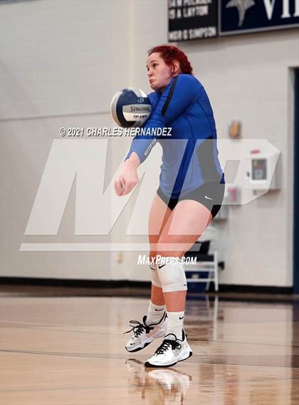 Thumbnail 3 in Huntsville vs. McCallum (BCS Classic) photogallery.