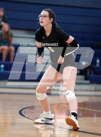 Thumbnail 2 in Huntsville vs. McCallum (BCS Classic) photogallery.