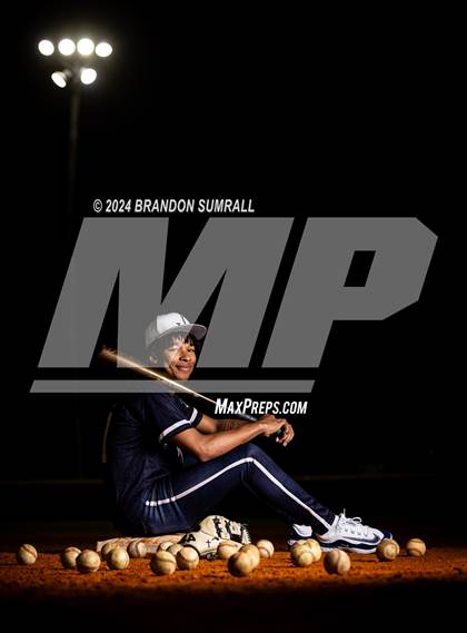Thumbnail 3 in Jemison (Team & Individuals) photogallery.