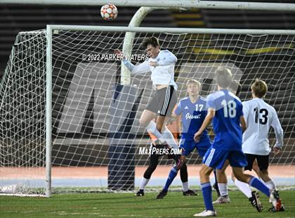 Thumbnail 3 in Dutchtown vs Jesuit (LHSAA Div. 1 Quarterfinals) photogallery.