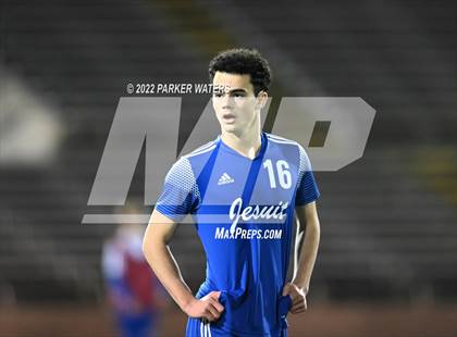 Thumbnail 3 in Dutchtown vs Jesuit (LHSAA Div. 1 Quarterfinals) photogallery.