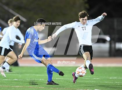 Thumbnail 2 in Dutchtown vs Jesuit (LHSAA Div. 1 Quarterfinals) photogallery.