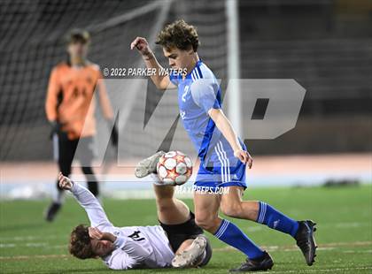 Thumbnail 3 in Dutchtown vs Jesuit (LHSAA Div. 1 Quarterfinals) photogallery.