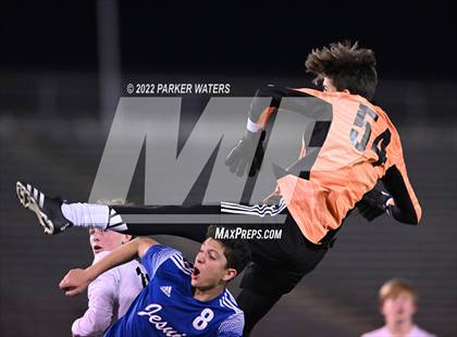 Thumbnail 3 in Dutchtown vs Jesuit (LHSAA Div. 1 Quarterfinals) photogallery.