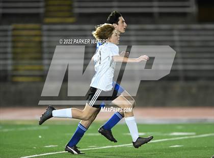 Thumbnail 1 in Dutchtown vs Jesuit (LHSAA Div. 1 Quarterfinals) photogallery.