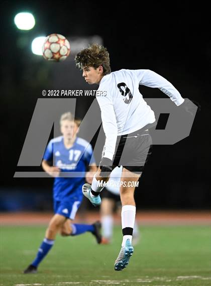 Thumbnail 2 in Dutchtown vs Jesuit (LHSAA Div. 1 Quarterfinals) photogallery.