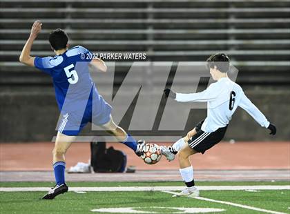 Thumbnail 2 in Dutchtown vs Jesuit (LHSAA Div. 1 Quarterfinals) photogallery.